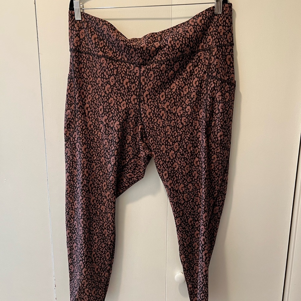 Old Navy Chetah Leggings